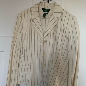 Pants suit